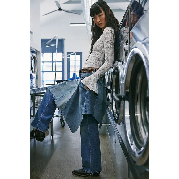 Free People - We The Free Wild River Handkerchief Skirt in Blue Denim Size 26 -S - Picture 1 of 7